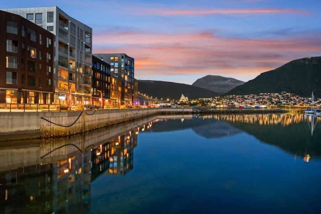 Ny Leilighet I Tromsos Nye Bydel Tromsø Exterior foto